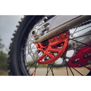 Bild von BREMSSATTELTRÄGER MIT BREMSSCHEIBENSCHUTZ