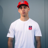 Bild von RED BULL GASGAS PEDRO ACOSTA T-SHIRT